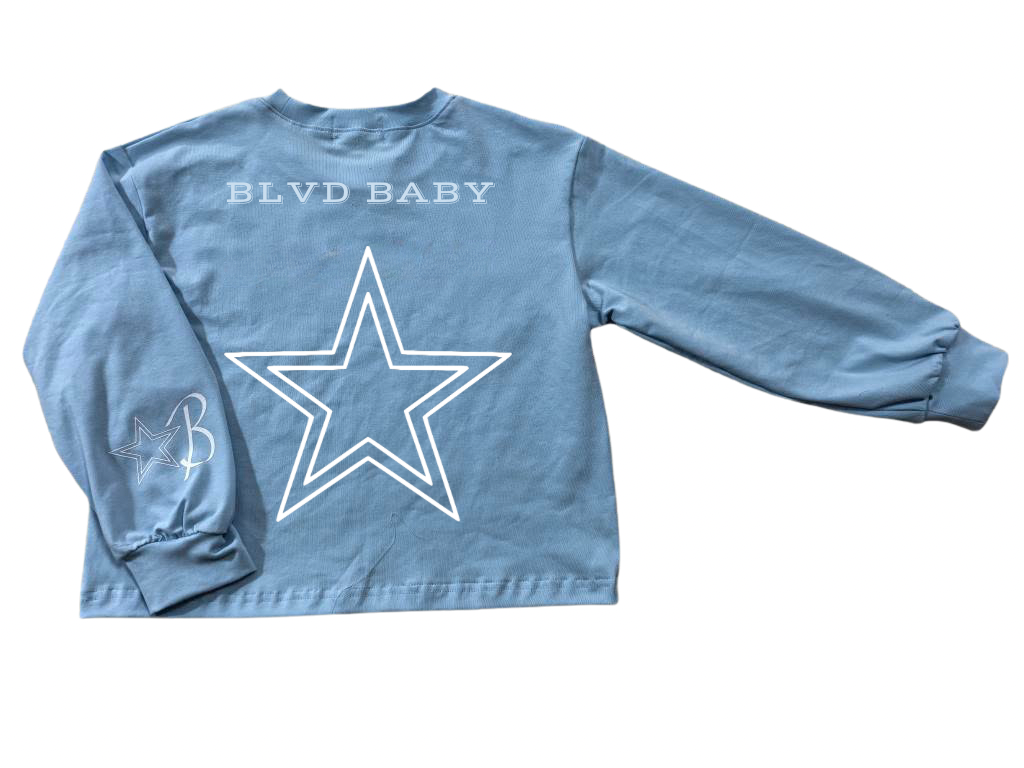 I’m Just Iconic Tee Powder Blue